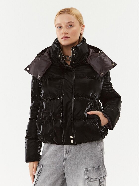 Patrizia Pepe Зимно яке 2O0057/A347-K103 Regular Fit