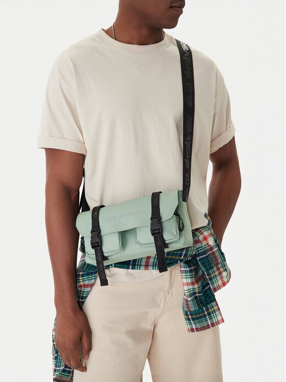Quiksilver Мъжка чантичка CEOWB-QUIC-F-002-09