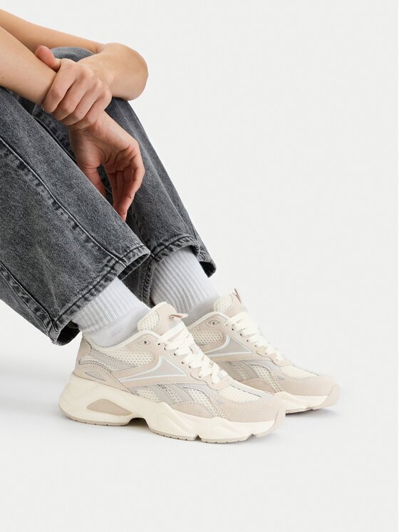 Reebok Сникърси C-CHARGE AR30246WCCC