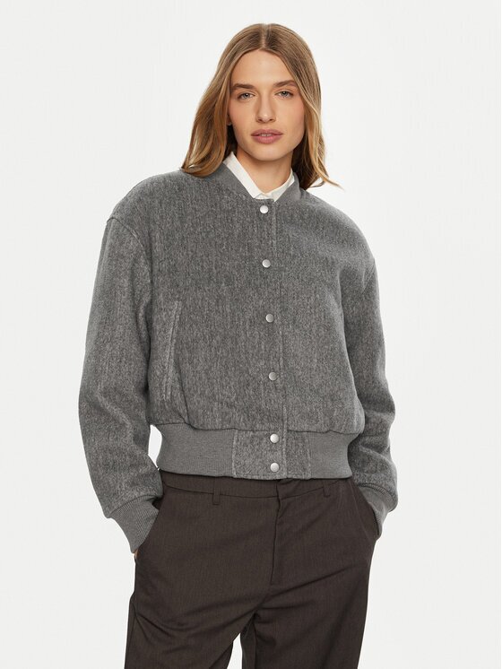 Replay Яке бомбър W7860 .000.85010 Regular Fit