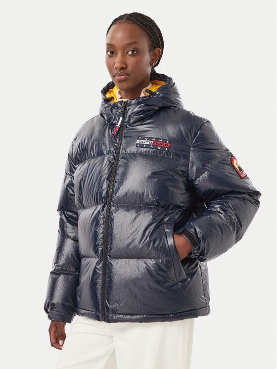 Tommy Jeans Пухено яке Alaska DW0DW23802 Oversize