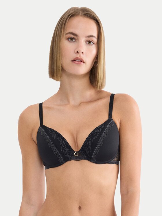 Triumph Сутиен с банели Comfort Allure 10226435