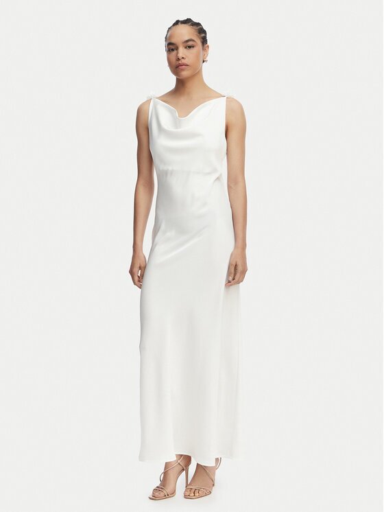 Vero Moda Коктейлна рокля Analeia 10348464 Regular Fit